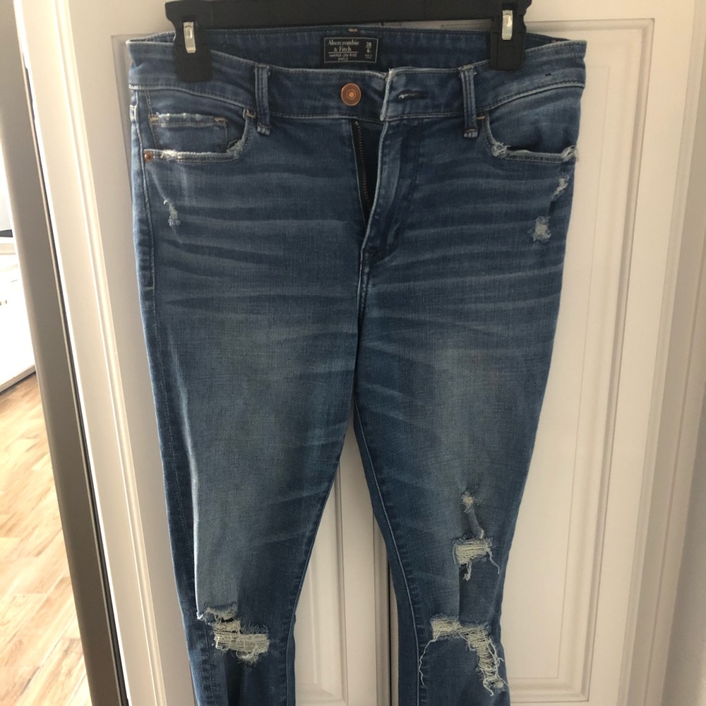 Abercrombie And Fitch Harper low rise ankle jeans